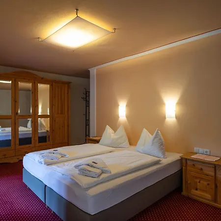 Der Braeuschmied Bed & Breakfast