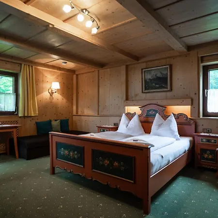 Der Braeuschmied Bed and Breakfast Lofer