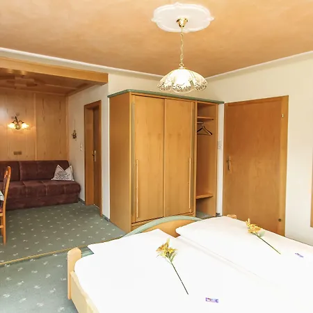 Der Braeuschmied Bed and Breakfast