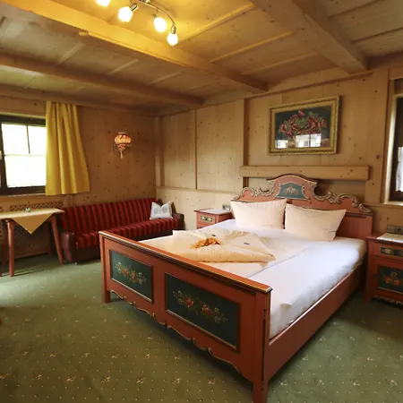 Bed and Breakfast Der Braeuschmied Lofer