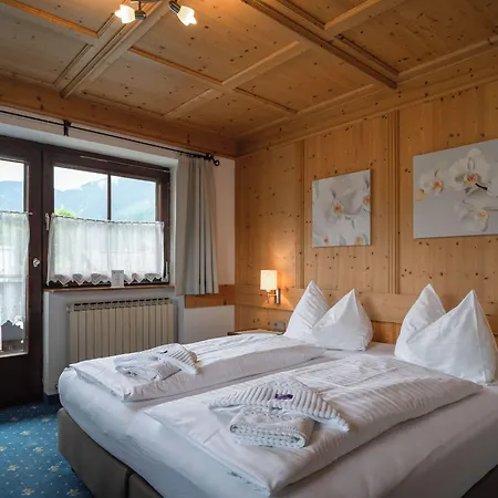 Der Braeuschmied Bed and Breakfast Lofer